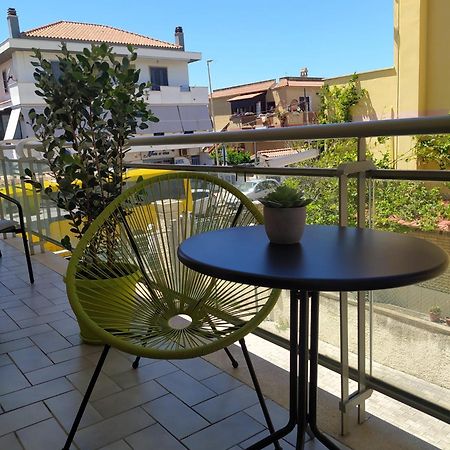Апартаменты La Perla Del Mare - 9 Minutes From Fco Airport - Free Wifi E Netflix Фьюмичино Экстерьер фото