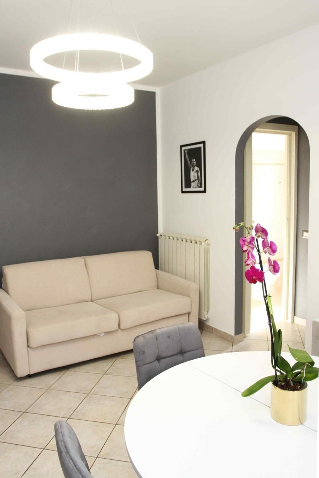 Апартаменты La Perla Del Mare - 9 Minutes From Fco Airport - Free Wifi E Netflix Фьюмичино Экстерьер фото